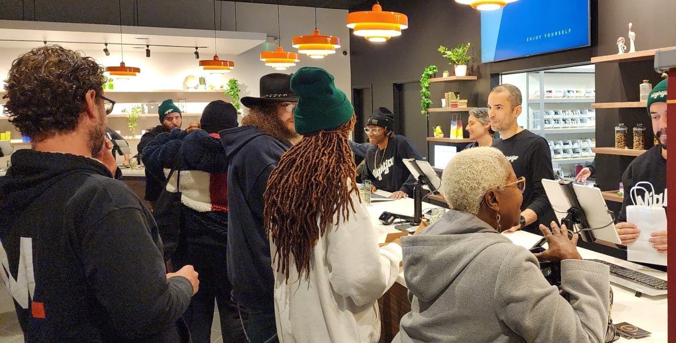 New Jersey cannabis dispensaries are blooming as the NJ cannabis market grows as its regulated by the NJ-CRC so places like this dispensary where people are on line open