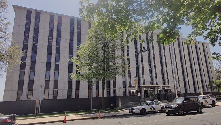 Delta-8 THC intoxicating hemp bill signed into law by Governor Murphy expungement