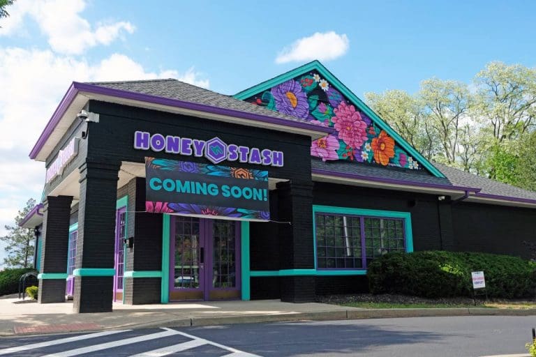 HoneyStash Dispensary opens in Metuchen