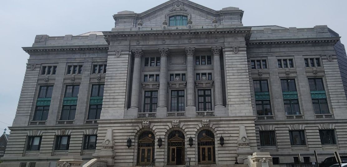 MSO Curaleaf Wins Labor Peace Lawsuit, Investigated by FBI